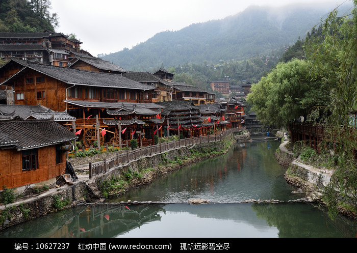 西江千户苗寨吊脚楼民宿